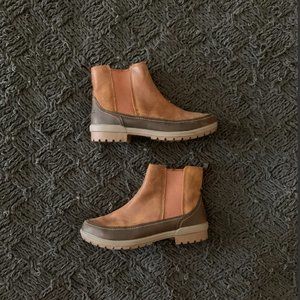 Merrell Women's Emery Ankle Boots in Rust